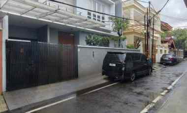 Dijual Rumah Murah Siap Huni di Komplek Cempaka Putih Jakarta Pusat