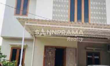 Rumah Hook dalam Cluster Siap Huni Asri dan Nyaman di Mampang Depok