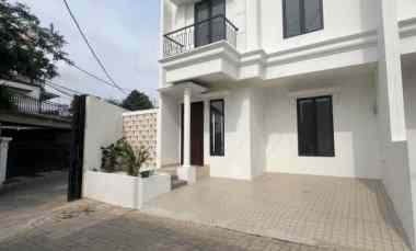 Rumah Dijual di Jl. Raya Ratna Jatibening Bekasi kota