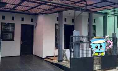 dijual rumah jl raya samarang tarogong