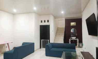 Rumah Dijual di Jl Raya Sholeh iskandar