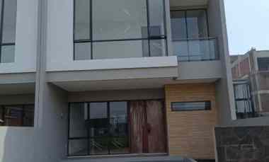 Cuma 2,9 M Dapet Rumah 2 Lantai Premium di Setraduta Royal Grande