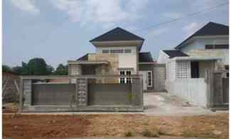 dijual rumah jl semarak 3 bentiring