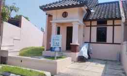 dijual rumah jl semarang indah