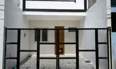 Rumah Dijual di Jl. Semolowaru Sel, Semolowaru, Kec. Sukolilo, Surabaya Timur