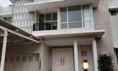 Rumah Mewah Semi Furnished di Goldfinch Summarecon Serpong