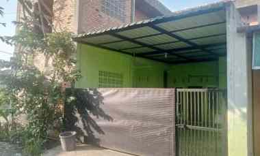 Dijual Kost 9 Kamar Tingkat 2 Lokasi dekat Pasar Minggu Tarai Kualu