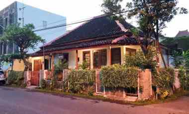 Rumah/Homestay di Pinggir Jalan Raya Surokarsan Tamansiswa