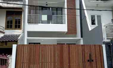 Rumah Baru Siap Huni dalam Komplek Pondok Kelapa Jakarta Timur