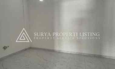 Rumah Dijual di Jl. Tangkul 1 komp. Prime Sadananda