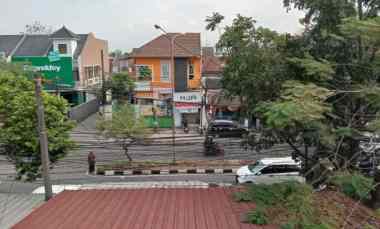 Rumah Dijual di Jl. Terusan Jakarta