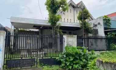 Rumah Hitung Tanah jl. Tumapel dekat Tunjungan, Darmo, Ngagel DVO