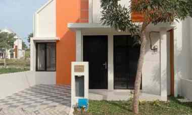 dijual rumah jl untung suropati ds