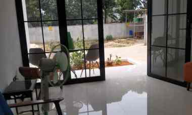 Rumah Dijual di jl Wibawa mukti II
