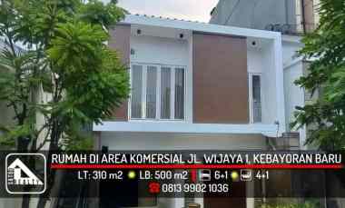 Rumah di Area Komersial jl. Wijaya 1, Kebayoran Baru, Jakarta Selatan