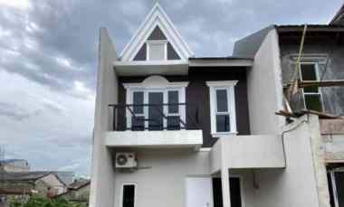 Rumah Dijual di Jln cahaya titis tanah baru