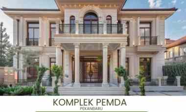 dijual rumah jln cemara gading