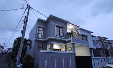 Rumah Mewah Full Furnish dalam Cluster Dj Trenggana Penatih, Denpasar