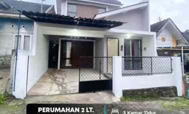Rumah 2 Lantai di Berbah Sleman, jl. Wonosari km 9 1 km Jogja Tv