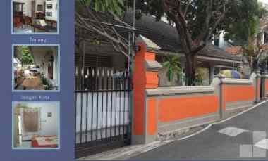 Rumah Asri Arsitektur Kolonial Tengah Kota Semarang, Full Furnished