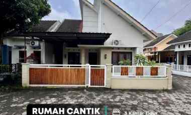 Rumah Cluster Semi Furnished 500 meter dekat Mall Sch Pemda Sleman