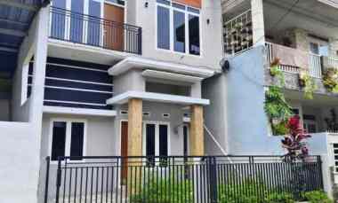 Dijual Rumah Cluster 2 Lantai Nol Jalan Raya Junrejo Batu 700 juta