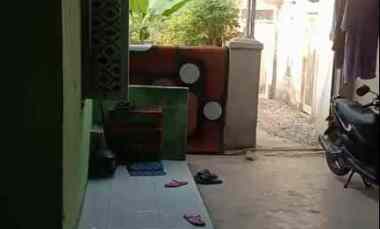 dijual rumah kadumangu