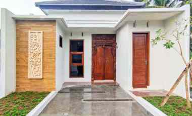 Rumah Murah 2 lantai Smarthome System Desain Klasik Modern di Bantul