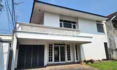 Dijual Rumah dan Kantor Cantik Strategis di Kalibata, Pancoran