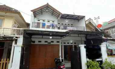 Rumah Astana Anyar dekat Alun Alun Bandung Kota Yogya Kepatihan