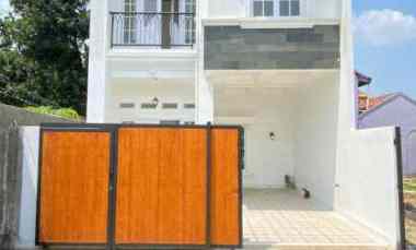 Rumah 2 Lantai Termurah 7 menit Stasiun Depok Cash Kpr DP Suka Suka