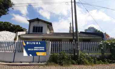 dijual rumah kaliwates