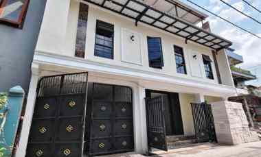 Termurah Jarang Ada Rumah Baru Renov di Karah Surabaya Selatan