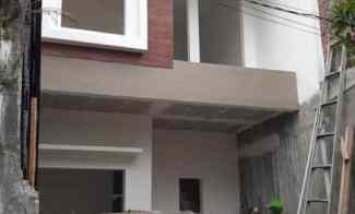 dijual rumah karang asem