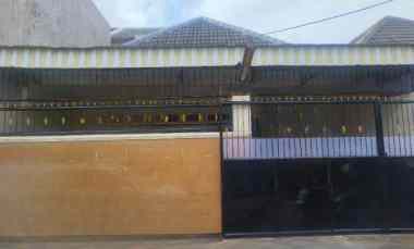 Rumah Dijual di Karang Empat