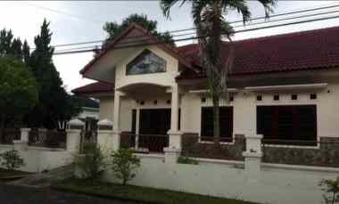 Rumah Dijual di karangrejo raya