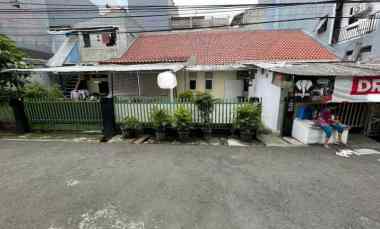 Dijual Rumah Lama di Kuningan, Karet, Setiabudi, Jakarta Selatan