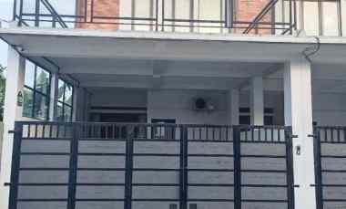 Rumah Dijual di Kavling kesehatan ciputat