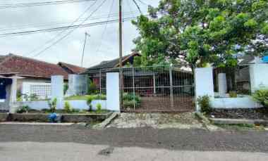 dijual rumah kawalu