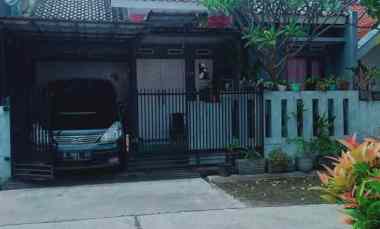 Rumah Cantik Minimalis Siap Huni di Kawaluyaan Soekarno Hatta