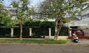 Rumah dalam Komplek Lingkungan Tenang di Kayu Putih Jaktim