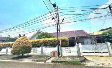 Rumah Asri Hadap Barat di Kayu Putih, Pulo Mas, Jakarta Timur