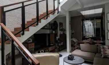 dijual rumah kebagusan