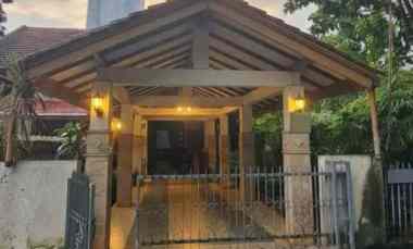 dijual rumah kebayoran baru