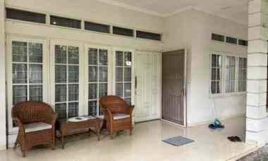 dijual rumah kebayoran baru jl dempo gunung