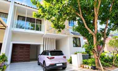Hook di Kebayoran Bintaro Rumah Elite 2 Lantai, Kosong Siap Huni