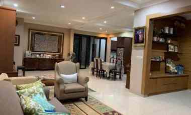 Rumah 2.5 Lantai Bagus Strategis di Kebon Kacang Tanah Abang Jakpus