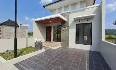 dijual rumah kebondalem kidul prambanan