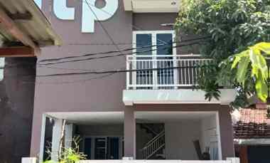 Dibawah Pasaran Rumah 3.5 Lantai Eks Kantor Kost di Kebonsari