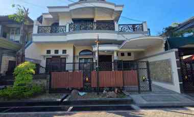 dijual rumah kebonsari elveka